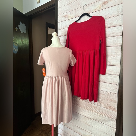 Play dress bundle - Picture 3 of 9